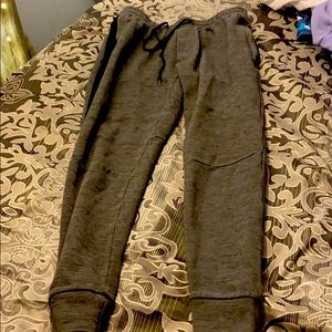 American Eagle Joggers